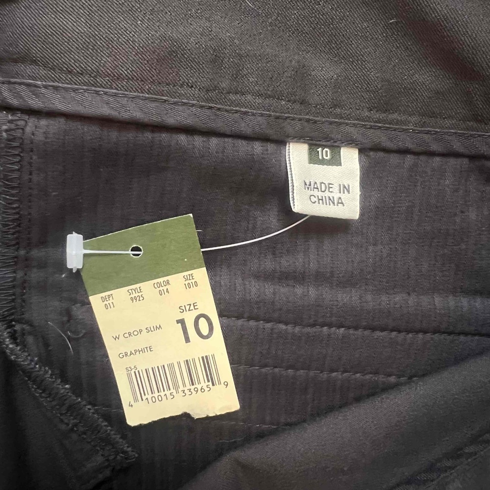 NWT Eddie Bauer Women’s Gray Flat Front W Crop Slim Pants size 10 - Picture 7 of 9